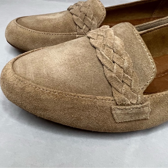 Born Mirror Flats Taupe Suede Loafers Comfort Shoes BNWOT Size 10 M/ W - Picture 5 of 6